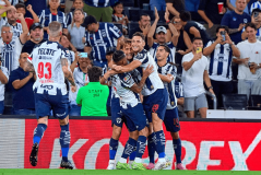 巴塞罗那对皇家社会：强强对决，梅西苏亚雷斯关键战局预测