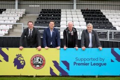 斯洛特红牌争议：裁判公正与球员心态大讨论